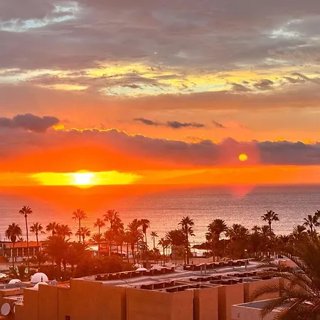 Luna * Playa de las Americas (Tenerife)